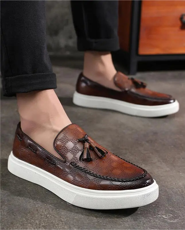 Men's Embossed Leather Loafers