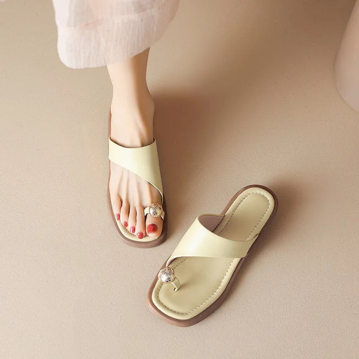 Solista Square Toe Slippers