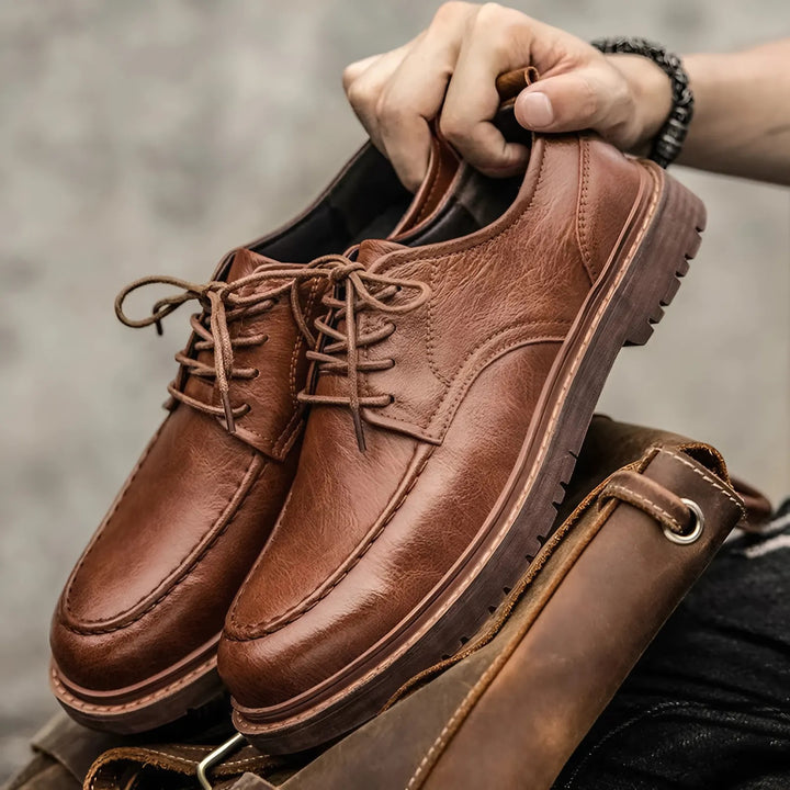 Oak Tread Leather Shoes
