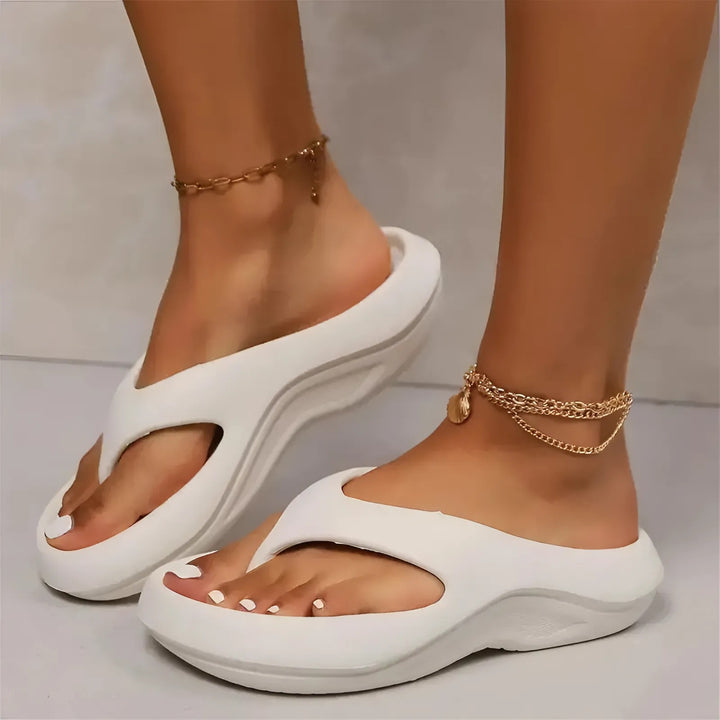 CushWalk Flip Flops
